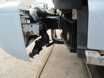 ４０００L　散水車　サブエンジン式