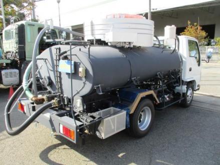 ３０００Ｌ　バキュームカー　未使用車