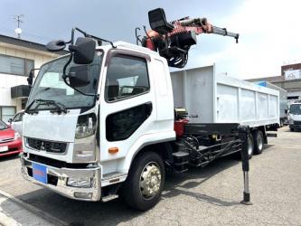 増トン　３軸車　２デフ　ユニパルクレーン付