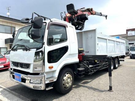 増トン　３軸車　２デフ　ユニパルクレーン付