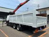 増トン　３軸車　２デフ　ユニパルクレーン付