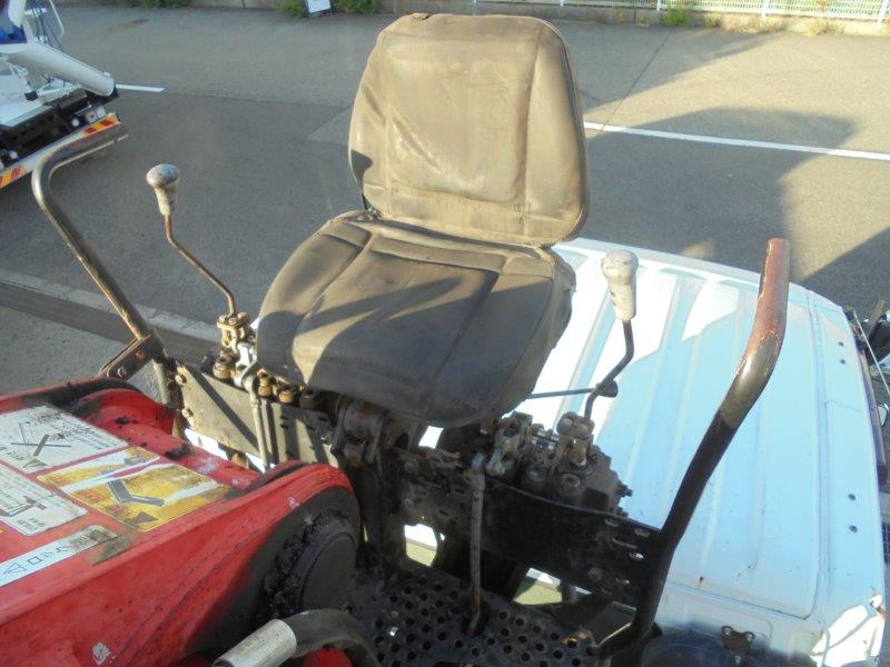 増トン　３軸車　２デフ　ユニパルクレーン付