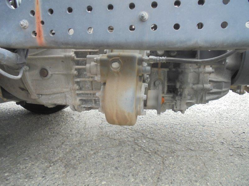４ｔ　ＰＴＯ付シャシ　特装ベース
