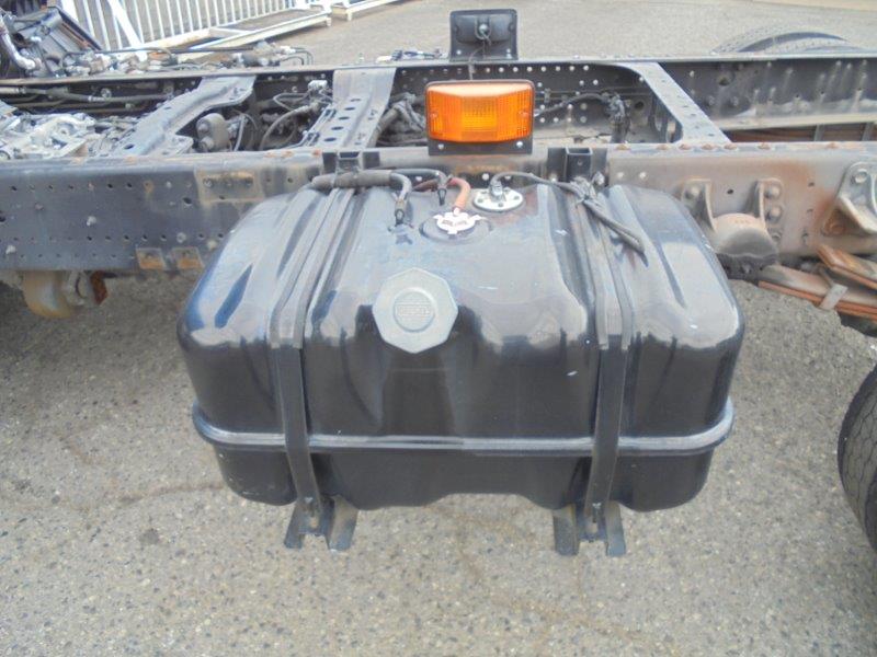 ４ｔ　ＰＴＯ付シャシ　特装ベース