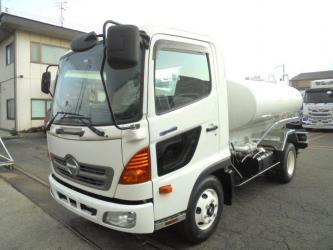 4000Ｌ　散水車