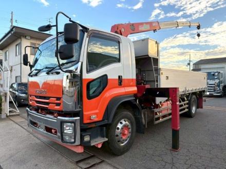 増トン　クレーン付アルミ平ボデー