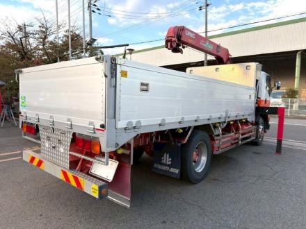 増トン　クレーン付アルミ平ボデー