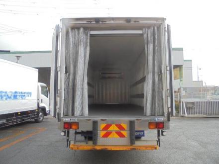 増トン　ワイド　冷凍バン　L＝7.0