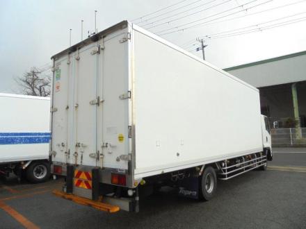 増トン　ワイド　冷凍バン　L＝7.0