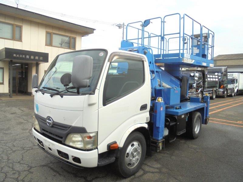 高所作業車