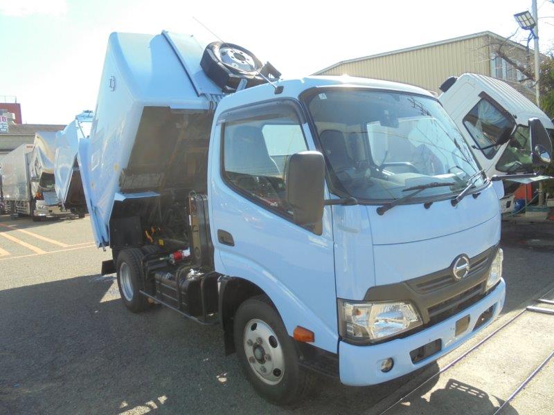 4.4m3　巻き込み式　パッカー