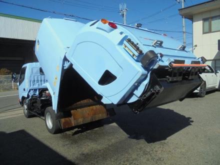 4.4m3　巻き込み式　パッカー