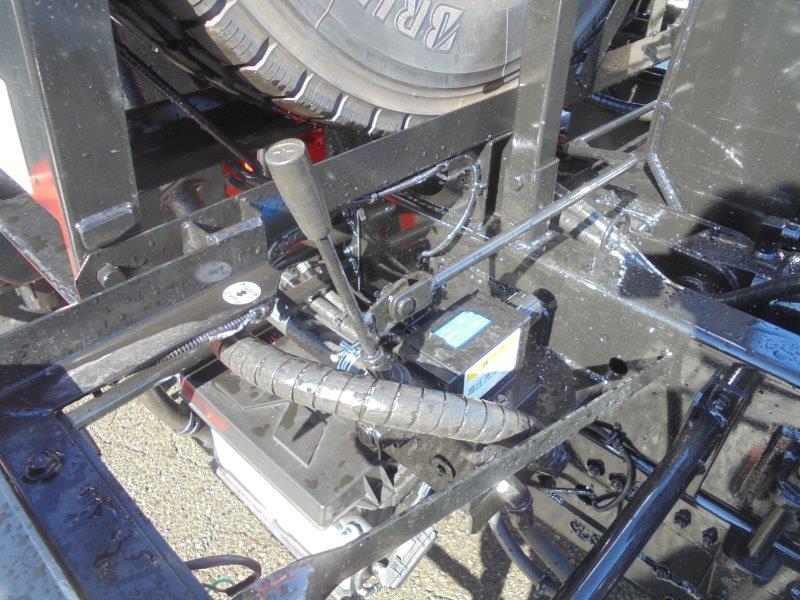 増々トン　クレーン付アームロール　未使用車