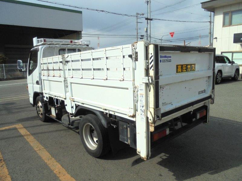 ３ｔ　１０尺　平ボデー　垂直ゲート付