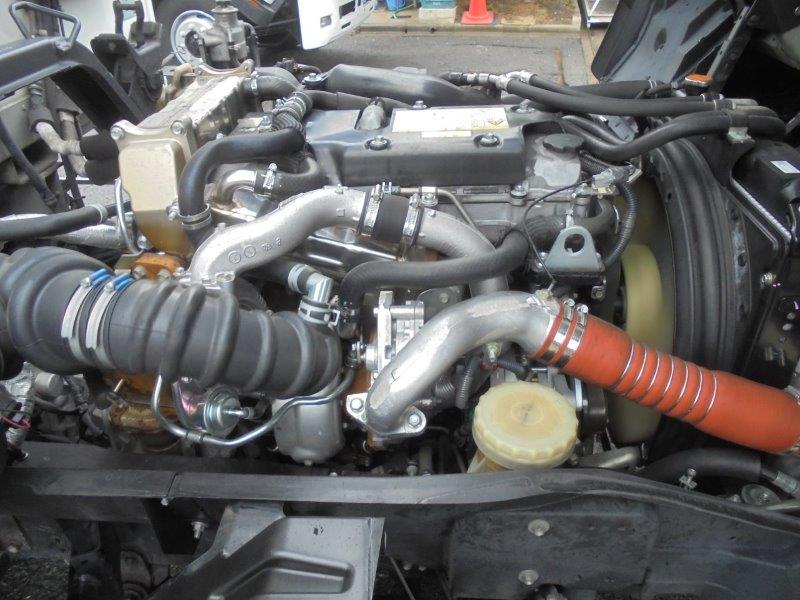４t　ワイド　冷凍バン