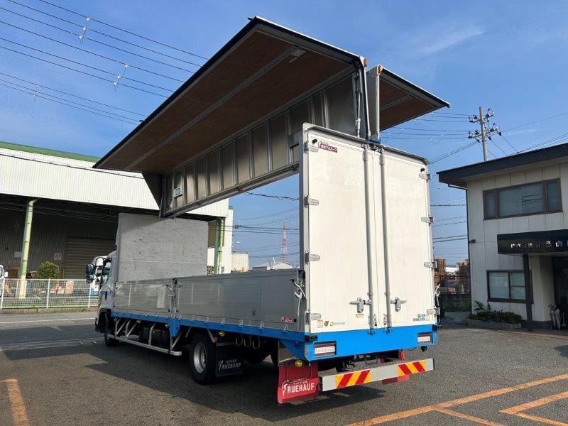 ４t　ワイド　L＝７.2　アルミウイング