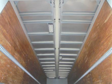 25t仕様　4軸低床　アルミウイング