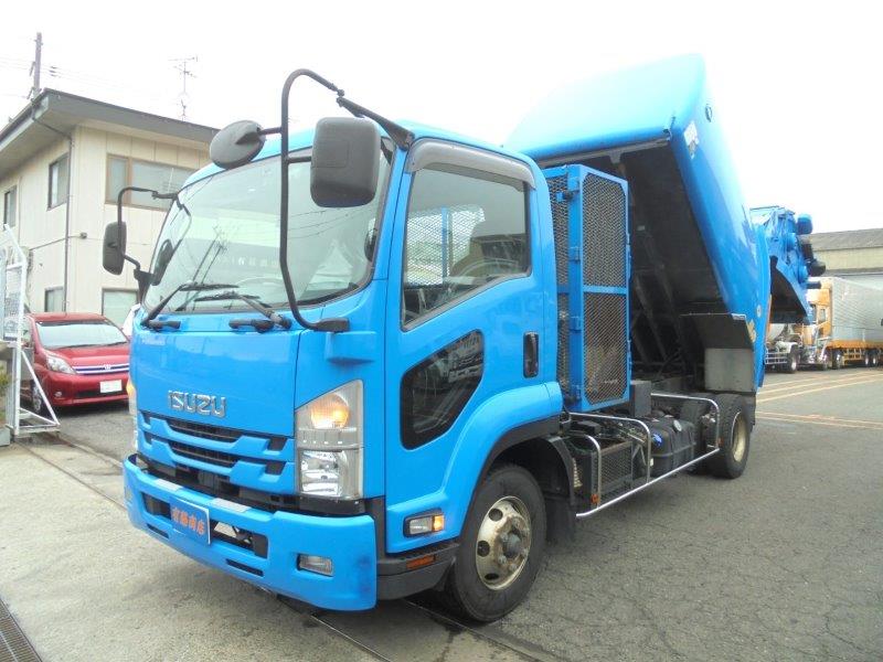 8.2m3　巻き込み式　パッカー