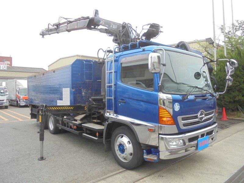 増トン　３軸車　２デフ　ヒアブクレーン付