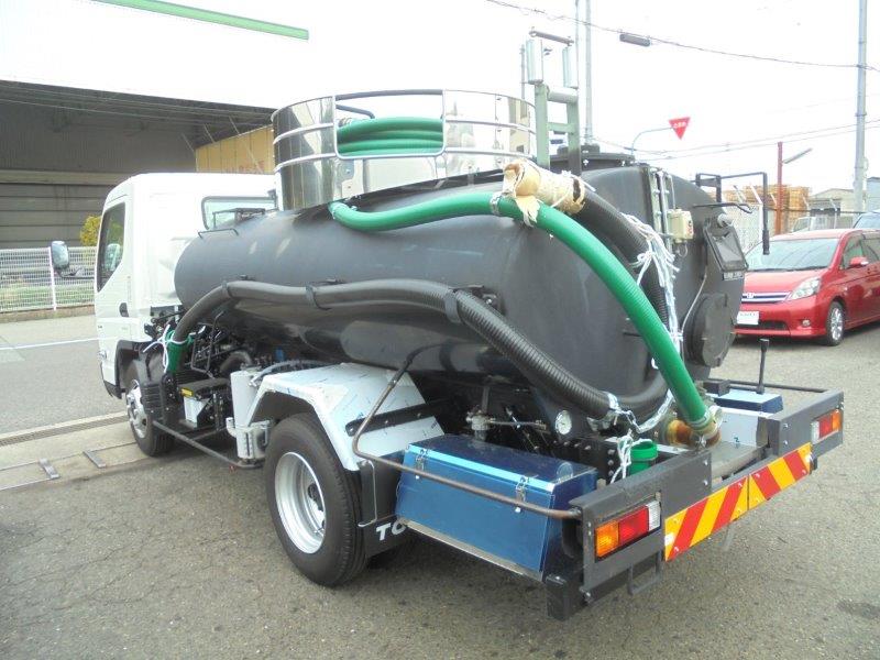 3700Ｌ　バキュームカー　未使用車