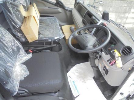 3700Ｌ　バキュームカー　未使用車