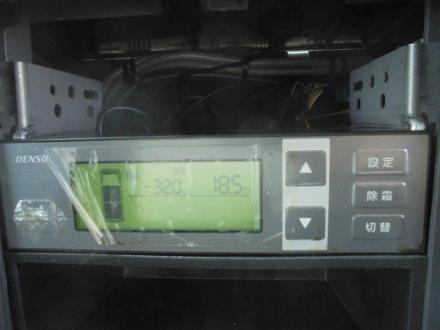 ４t　ワイド　格納ゲート付　冷凍バン