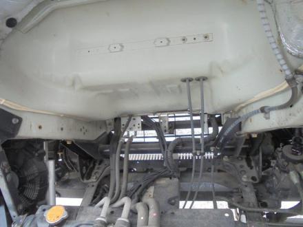 ４ｔ　冷凍バン　格納ゲート付　