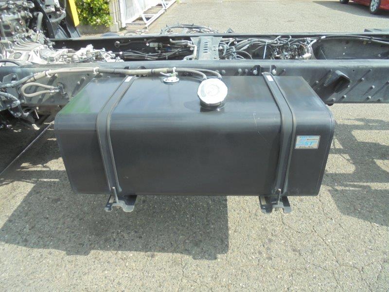 増々トン　ワイド　シャシ　L＝7.2ベース