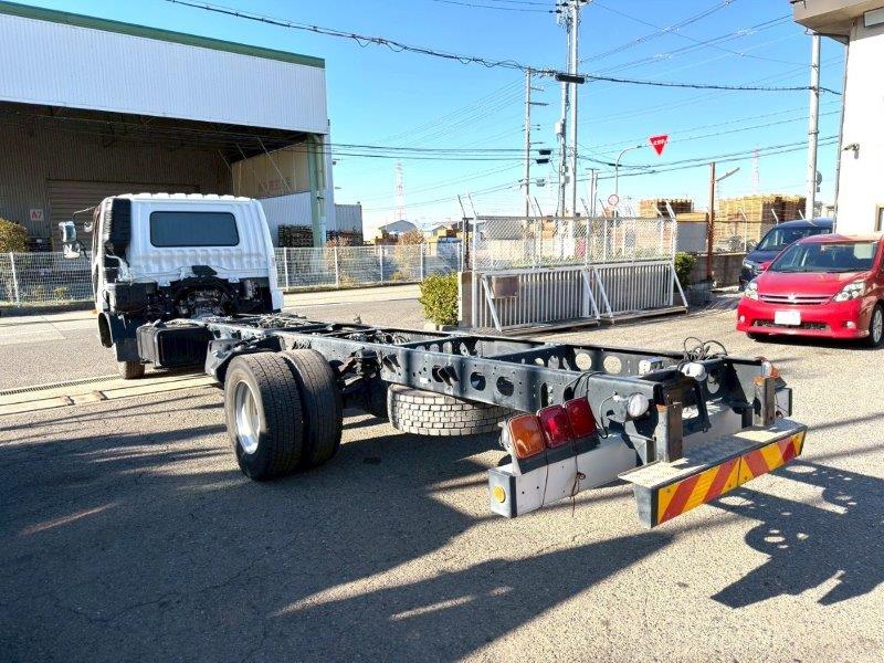 増々トン　ワイド　シャシ　L＝7.2ベース