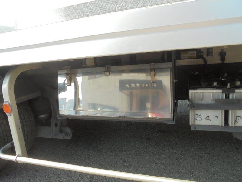４t　ワイド　格納ゲート付　冷凍バン