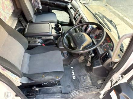 増々トン　３.２m3　ミキサー