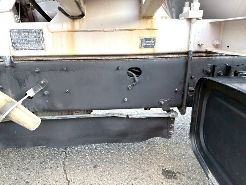 増々トン　３.２m3　ミキサー