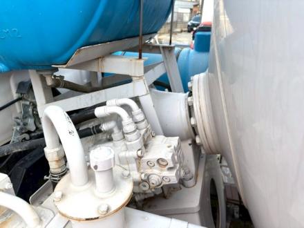 増々トン　３.２m3　ミキサー