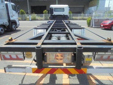25t仕様　4軸低床　コンテナ車
