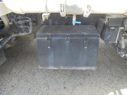 増々トン　８０００L　散水車