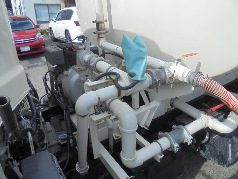増々トン　８０００L　散水車