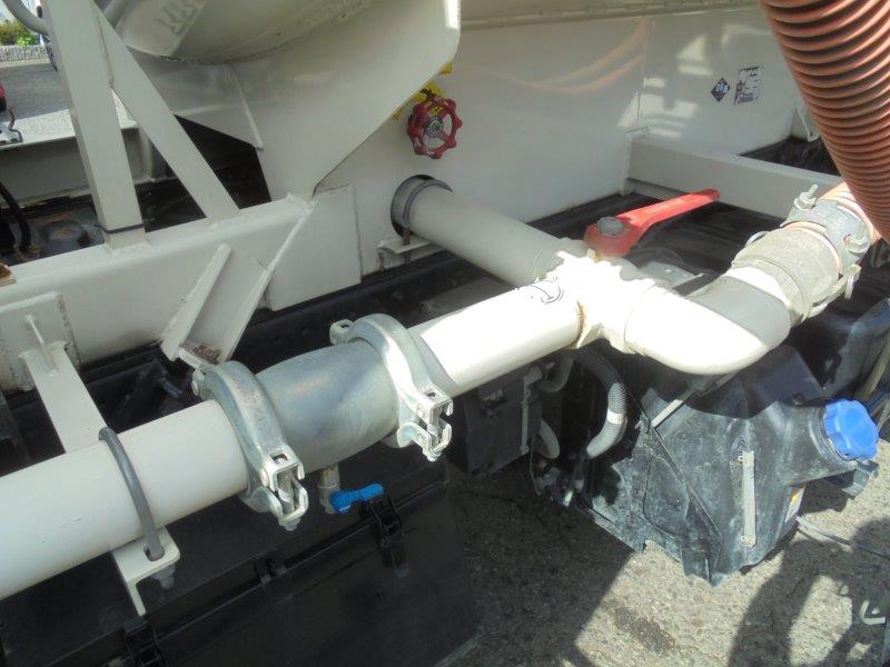増々トン　８０００L　散水車