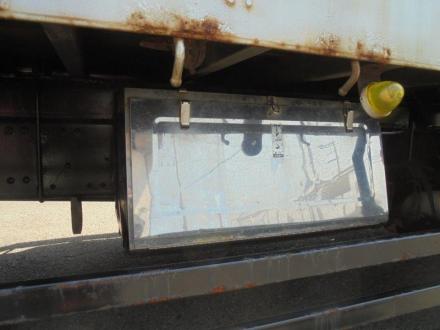 25t仕様　３軸高床　２デフ　ヒアブ付スクラップボデー