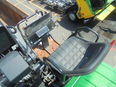 25t仕様　３軸高床　２デフ　ヒアブ付スクラップボデー