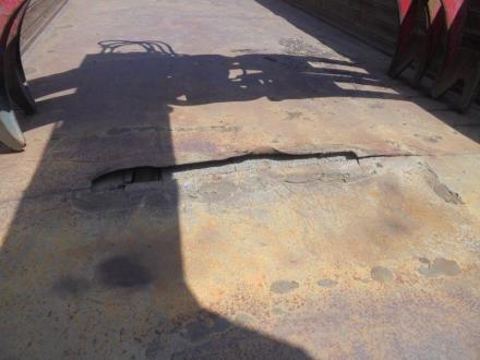 25t仕様　３軸高床　２デフ　ヒアブ付スクラップボデー