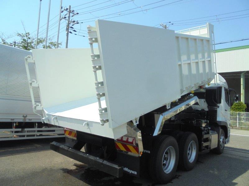 １０t　深ダンプ　未使用車