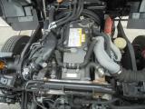 ４ｔ　冷凍バン　格納ゲート付　リヤシャッター