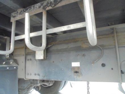 ３軸車　２デフ　アルミブロック平ボデー