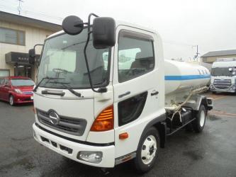 4t　4000Ｌ　散水車