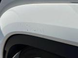 ４t　ワイド　格納ゲート付　冷凍バン