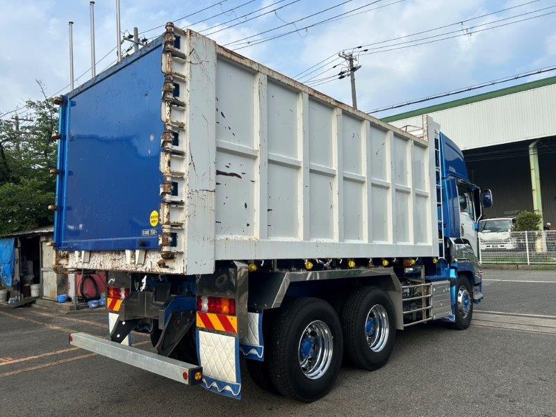 １０t　深ダンプ　ハイルーフ