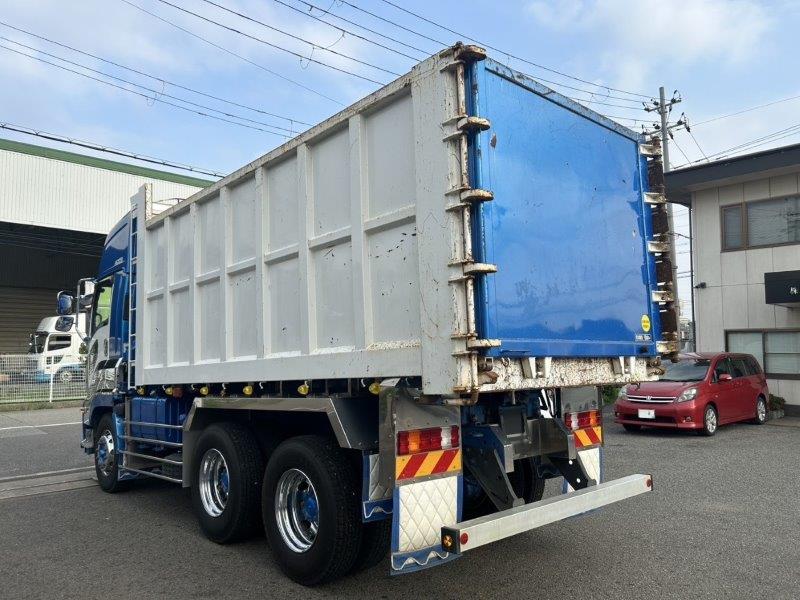 １０t　深ダンプ　ハイルーフ