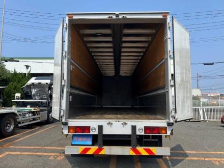 25t仕様　3軸高床　アルミウイング