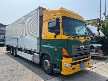 25t仕様　3軸高床　アルミウイング