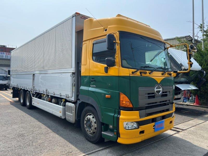 25t仕様　3軸高床　アルミウイング